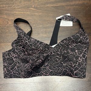 Lululemon Like Nothing Bra, New With Tags! Size 34DD